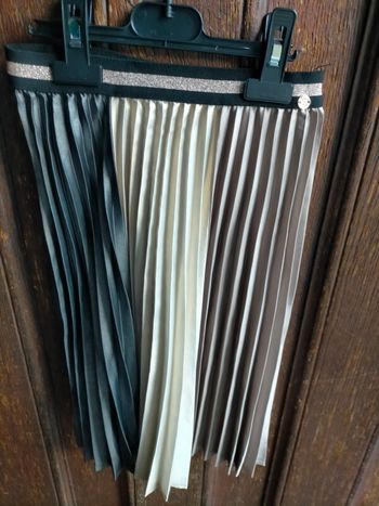 Superbe jupe IKKS neuve 5 ans