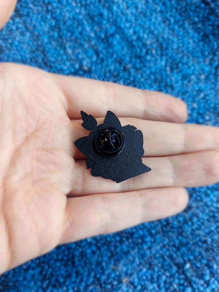 Pins Marie - photo numéro 2