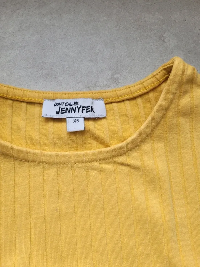 Debardeur Crop top Jennyfer  xs - photo numéro 2