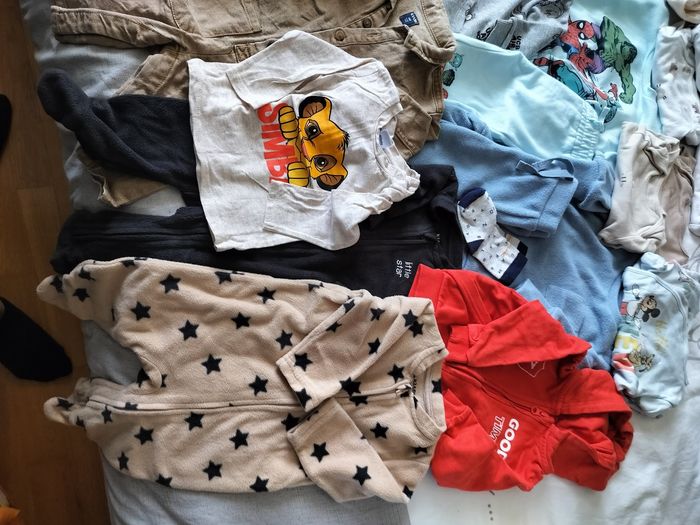 Lot vêtements garçon 6 mois - photo numéro 3