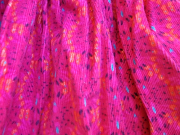 Superbe jupe velours colorée DPAM (Du Pareil Au Même), fuchsia, taille 5 ans - photo numéro 3