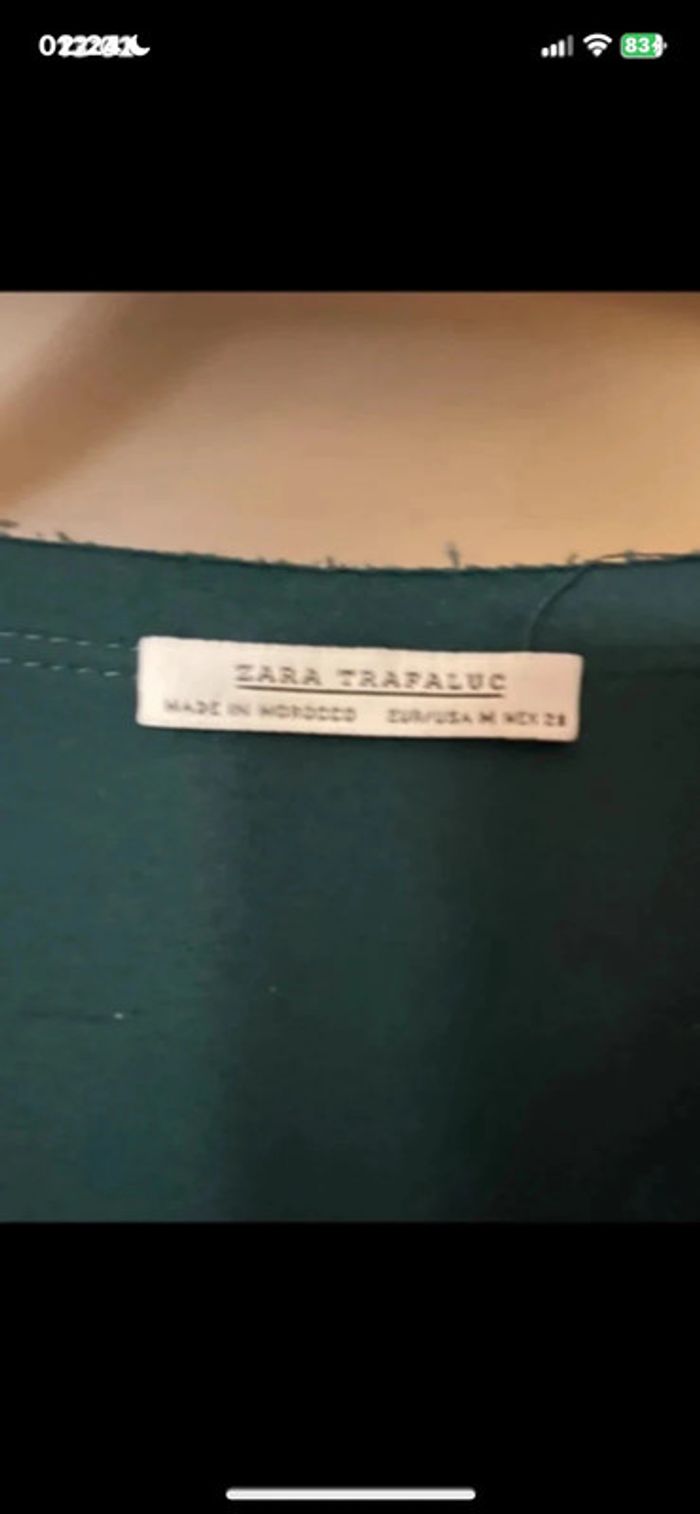 Robe verte Zara, taille M. Couleur sapin - photo numéro 3