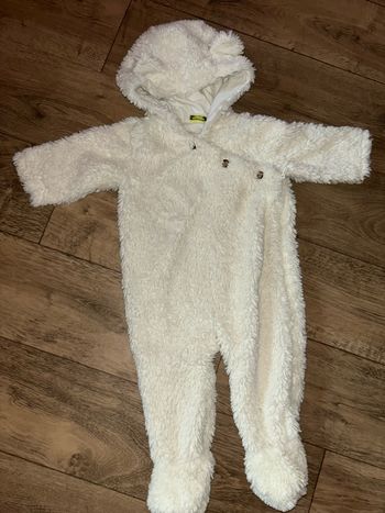 Combinaison tape à l’œil