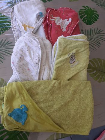 5 serviettes de bain bébé