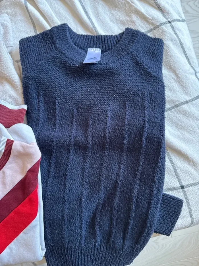 Lot pulls et gilets - photo numéro 8