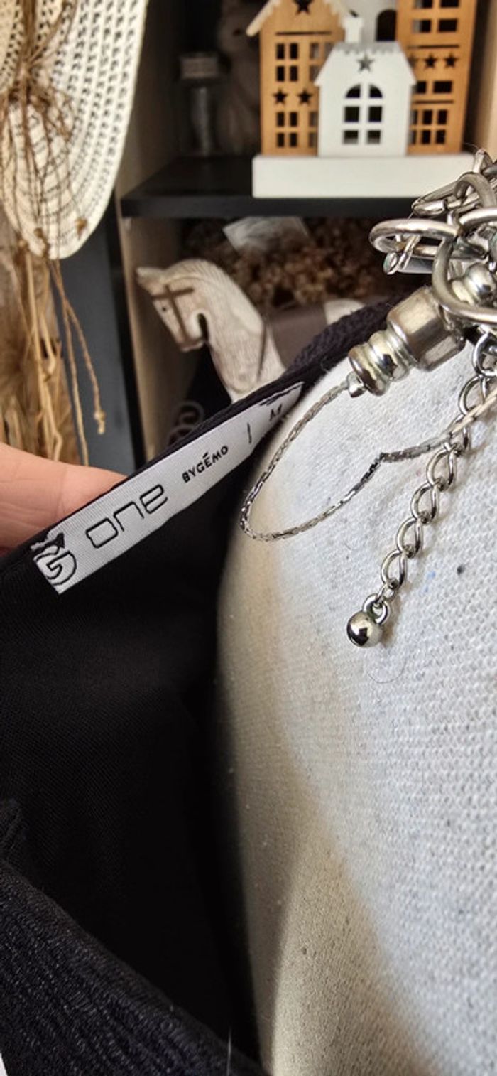 Magnifique robe patineuse noir dentelle - photo numéro 8