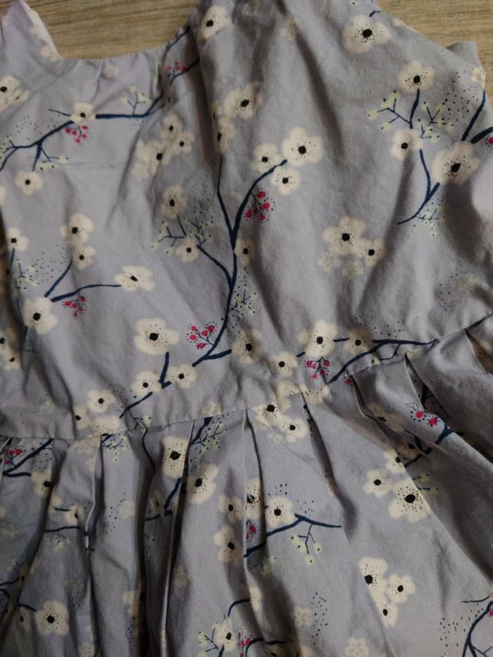 Robe - 3 ans - photo numéro 2