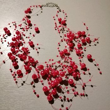 Collier scintillant de perles rosés Neuf