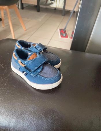 Chaussures gemo pointure 19 jamais portées