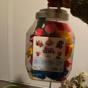 Boîte de clips