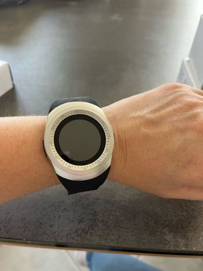 Montre connectée - photo numéro 2