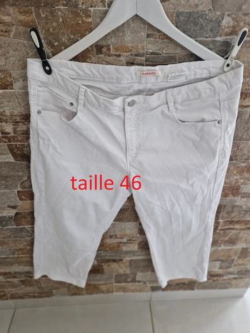 1 jean pantacourt blanc taille 46 marque camaieu