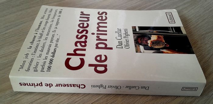 chasseur de primes - dan cuellar - photo numéro 2