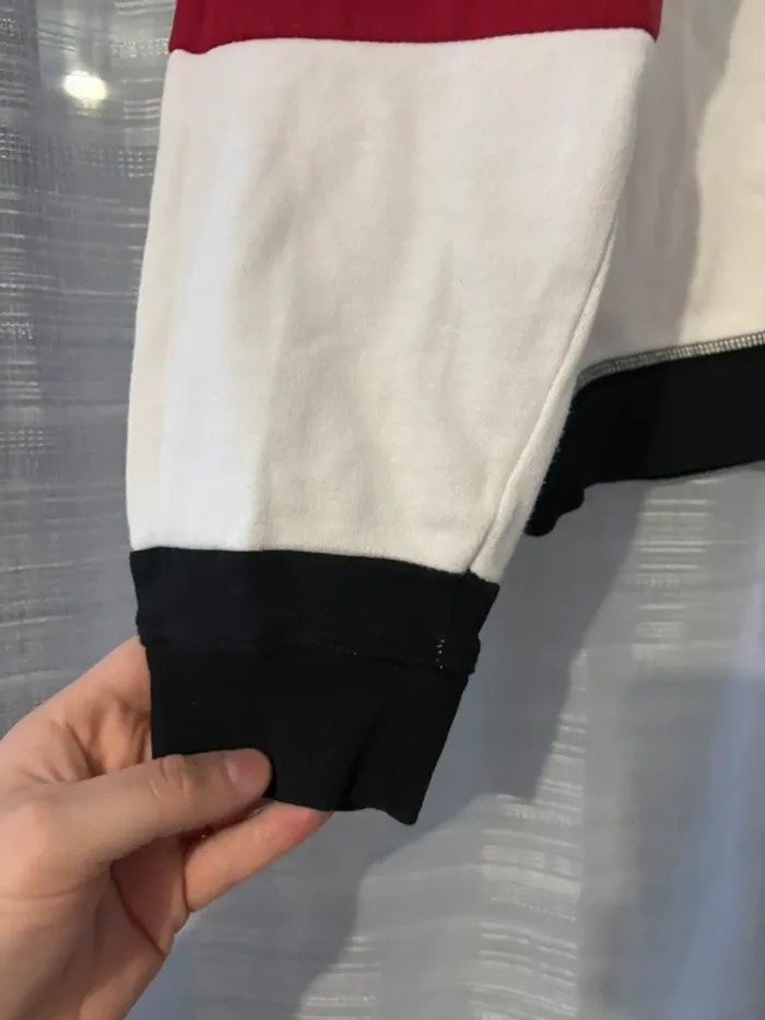 Pull rouge et blanc - photo numéro 3