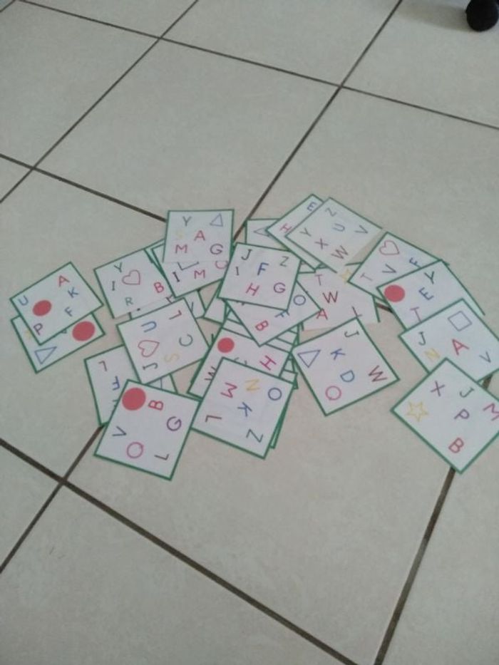 Jeu de lettres genre Dobble