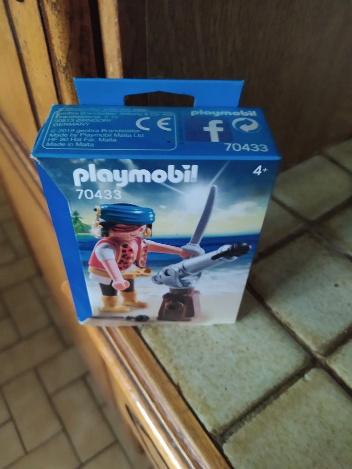 Playmobil