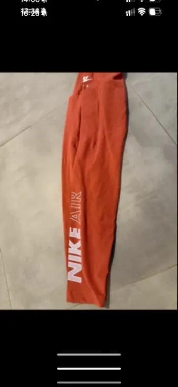 Legging nike air taille S neuf