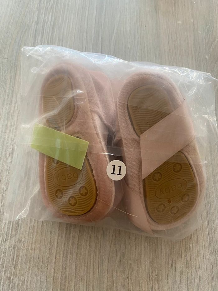 Chausson bébé rose poudré - photo numéro 3