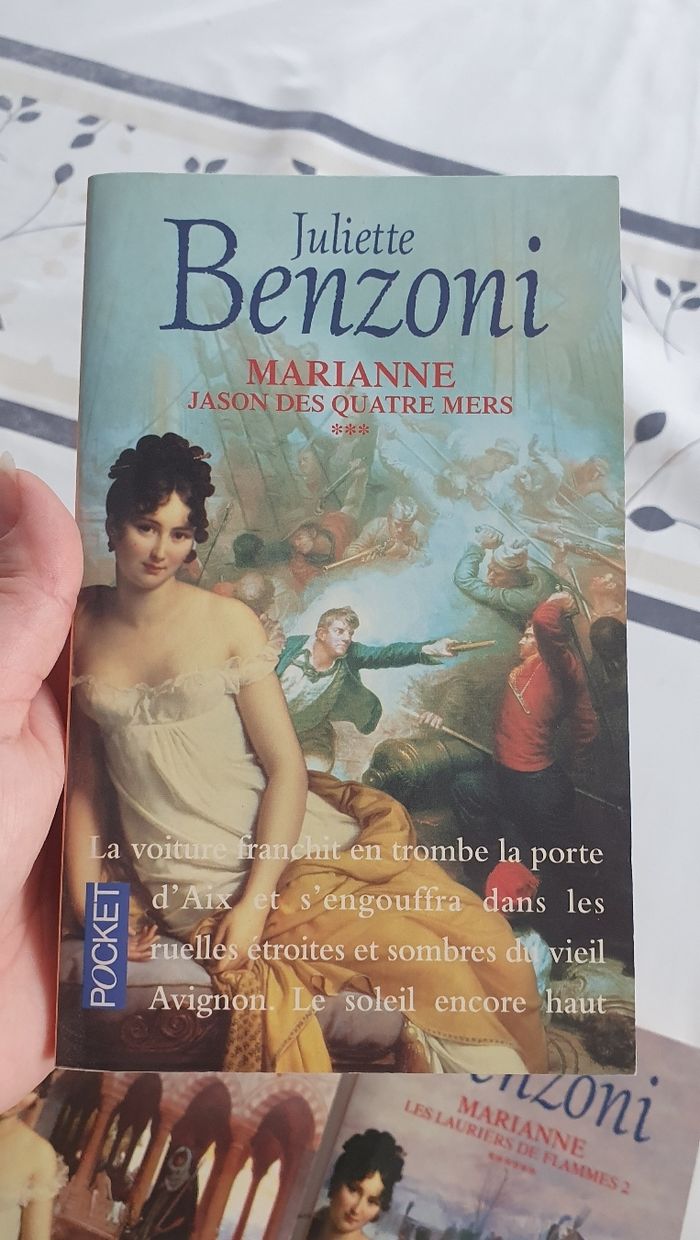 Juliette Benzoni - Marianne tome 1 à 6 - photo numéro 5