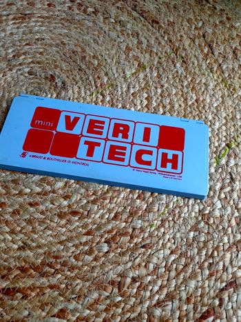 Boitier Véritech vintage 12 Jetons