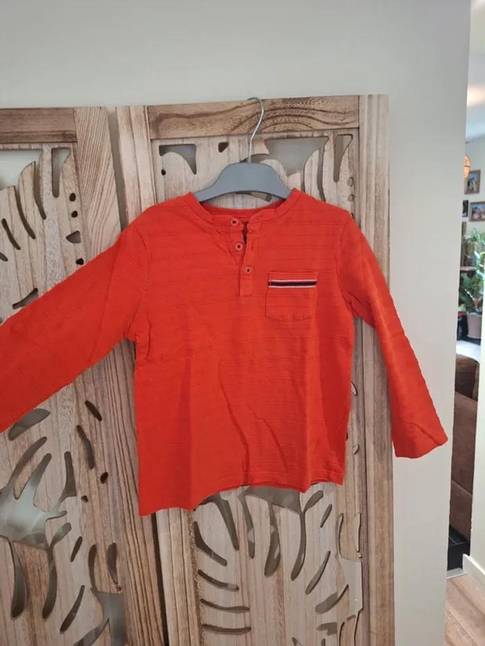 Tee shirt manche longue taille 5 ans - photo numéro 3