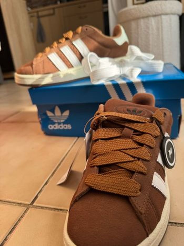 Nike campus marron neuves - photo numéro 3