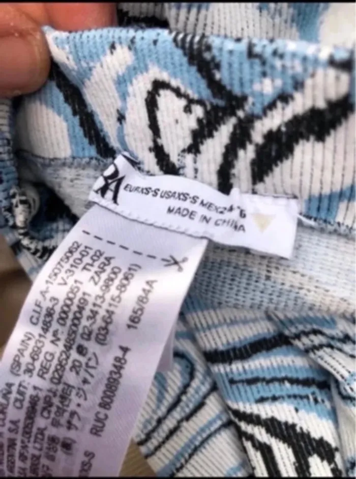 Robe Zara - Taille xS - Neuf - photo numéro 4