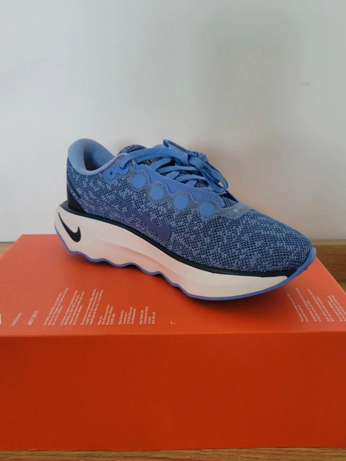 Nike Motiva Goretex T38,5 - photo numéro 4