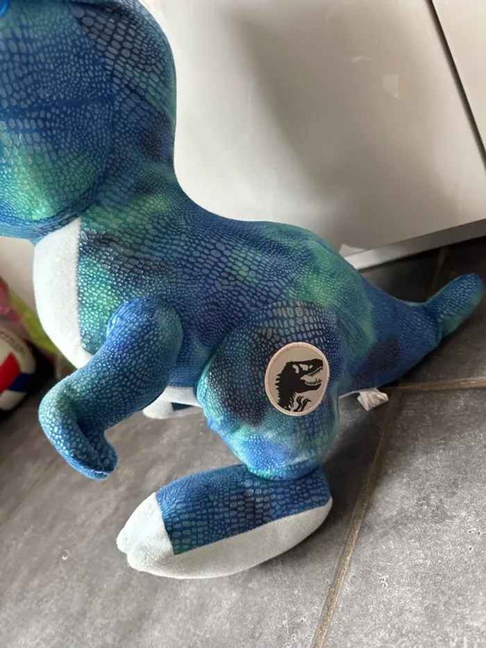 Dinosaure Jurassic Park peluche - photo numéro 2