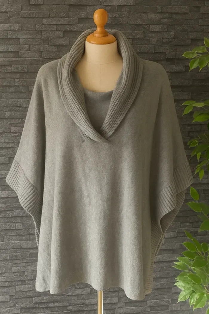 🩶🤍Très beau  Poncho H&M – Taille Unique -TBE🤍🩶