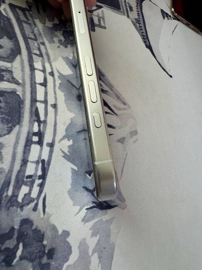 16 pro Max 512 GB - photo numéro 6