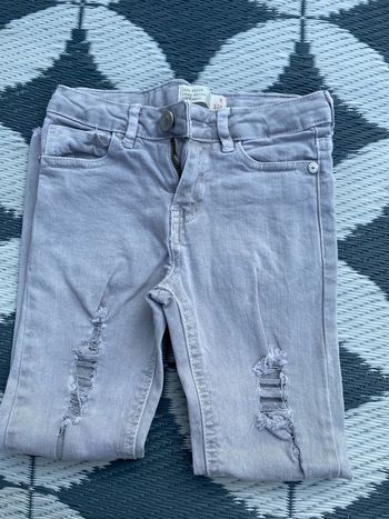 Jean a trou Zara girls