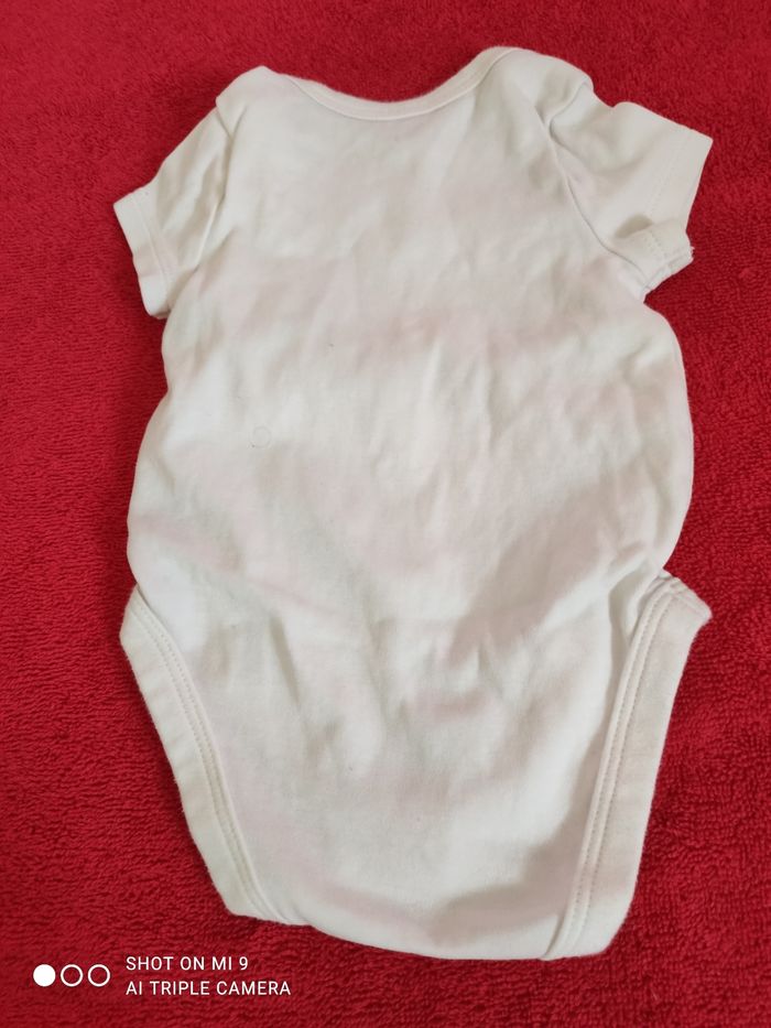 Bodie manche courte - photo numéro 9