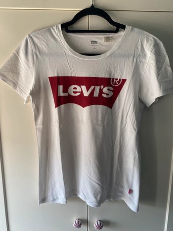 T-shirt levi’s