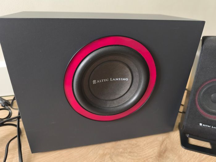 Enceintes et caisson basses pour ordinateur - photo numéro 3