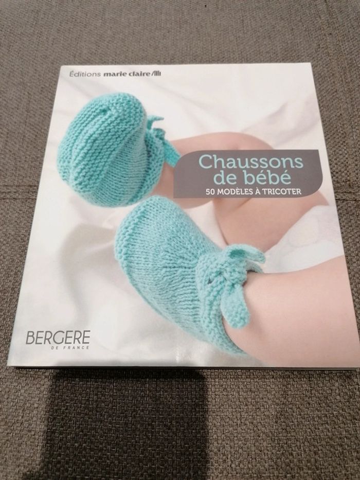 Livre chaussons de bébé 50 modèles à tricoter