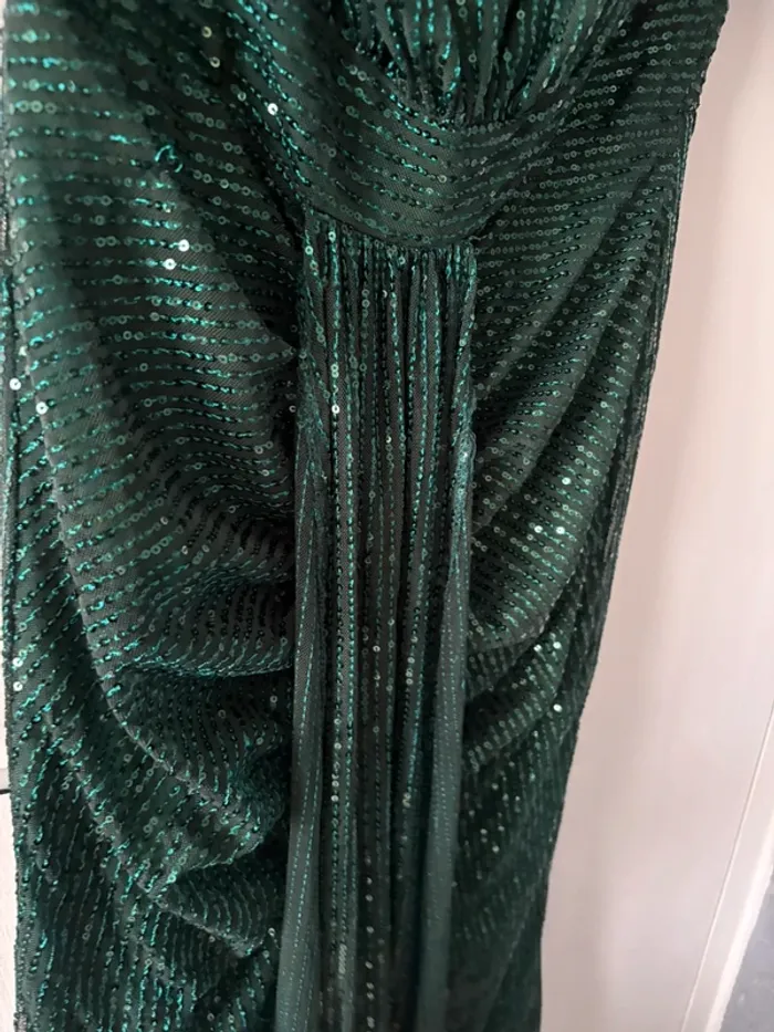 Robe de soirée sirène pailletée - photo numéro 3