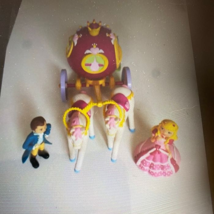 Figurine