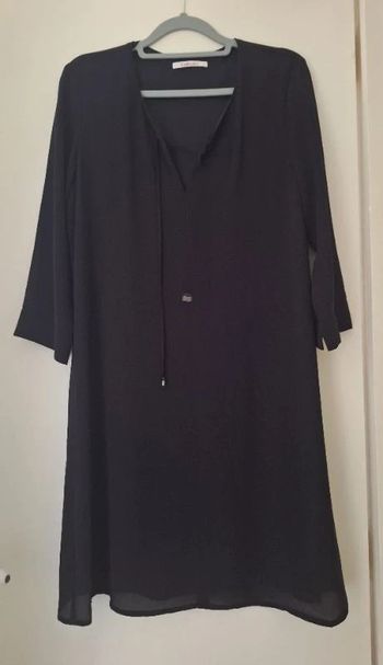 Très belle robe noire taille 38