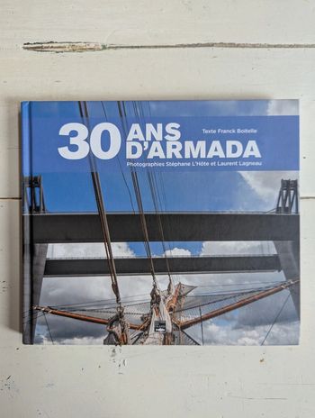 Livre 30 ans d'armada