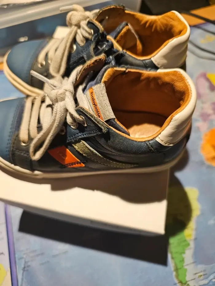 Chaussures garçon marque babybotte pointure 26 - photo numéro 2