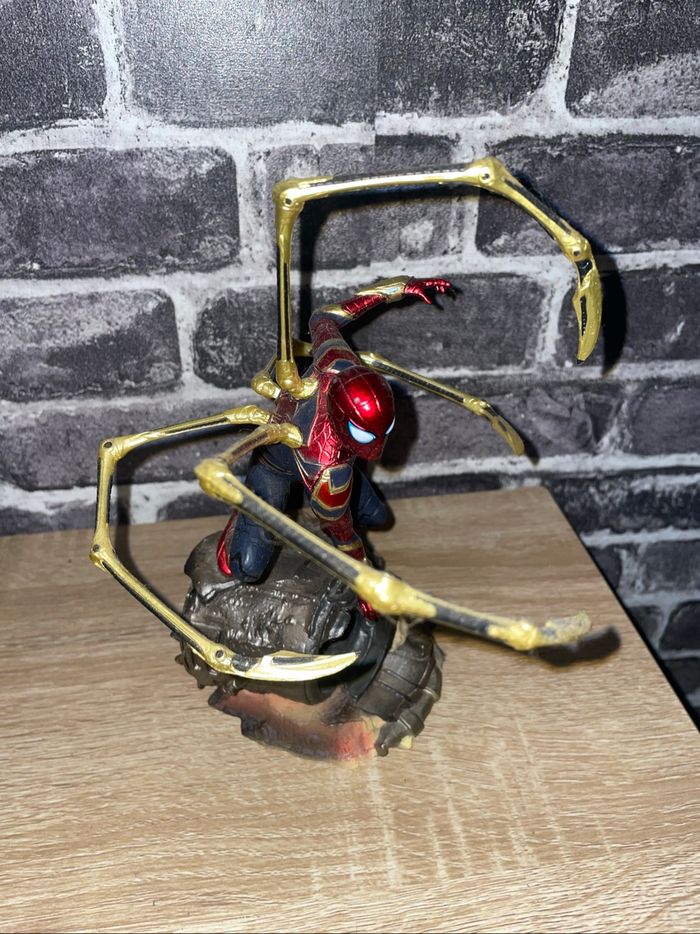 Figurine Spiderman Avengers EndGame - photo numéro 5