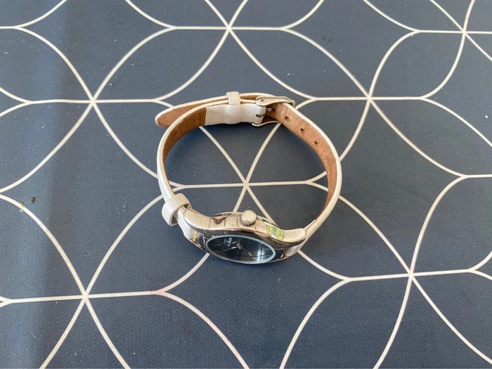 Montre - photo numéro 4