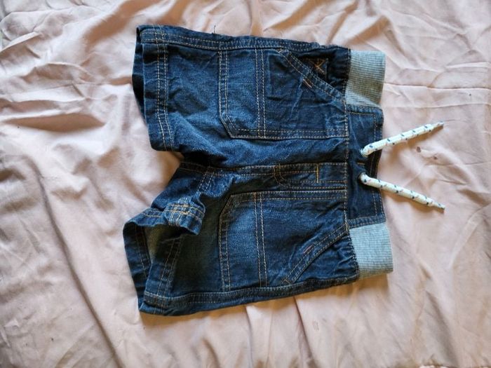Short jean