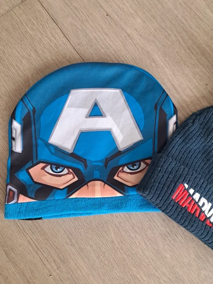 2 bonnets marvel - photo numéro 3