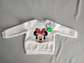 🐭🤍 Pull chaud effet moumoute mouton – Minnie – 4 ans – Disney – Neuf 🤍🐑
