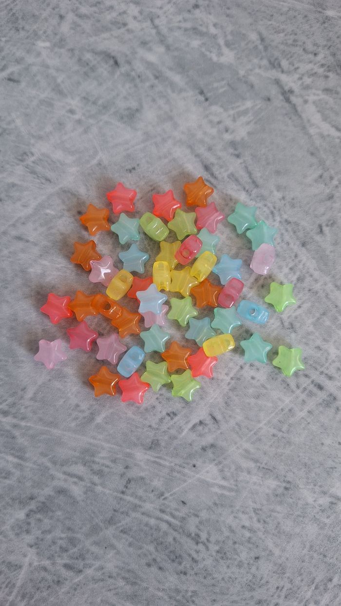 Perles étoiles multicolores - photo numéro 3