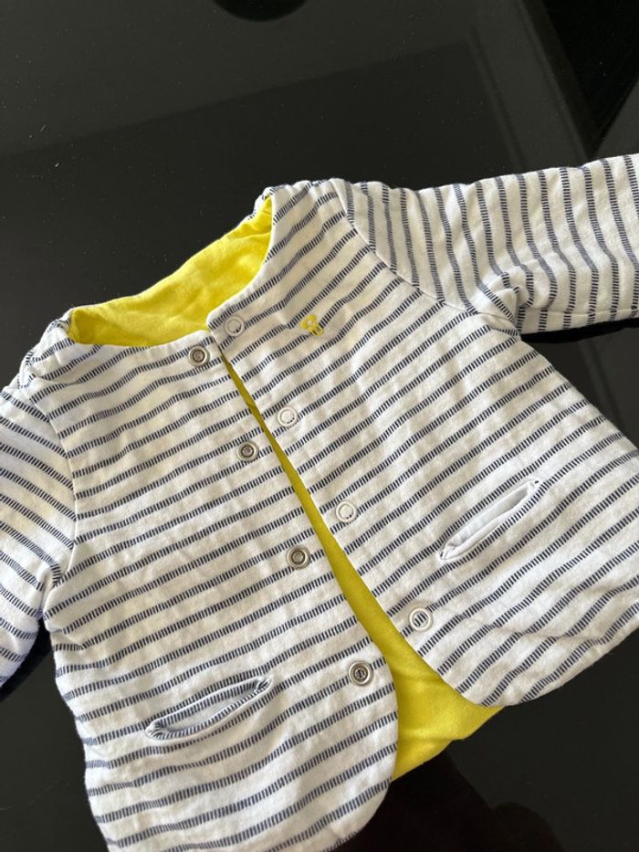 Petite veste réversible pour bébé 3 mois - photo numéro 2