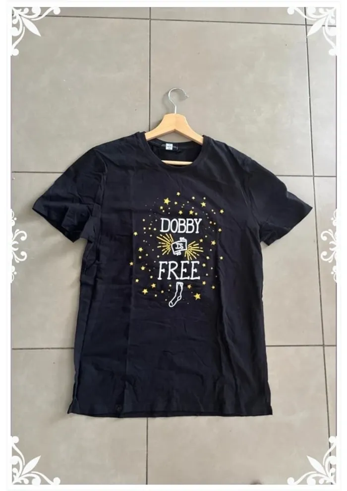 T-shirt noir Harry Potter - "Dobby is Free" taille L - photo numéro 2