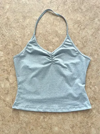 Très beau haut pour femme